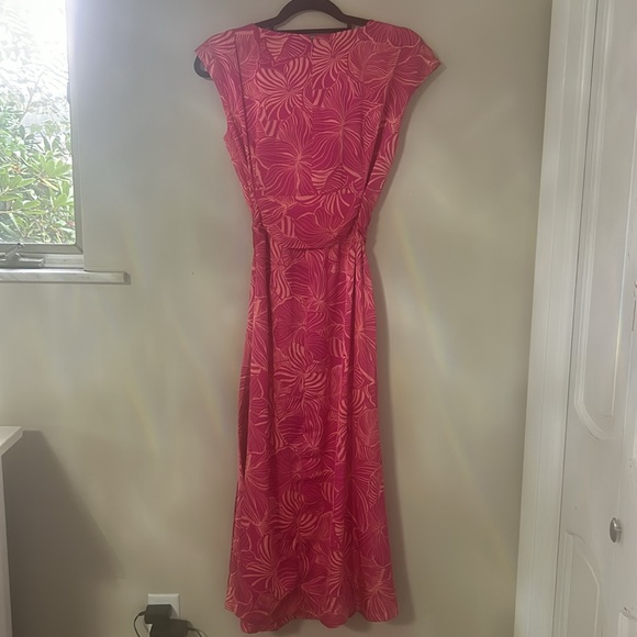 NWT size 4 Ann Kline dress in pink - Picture 3 of 3